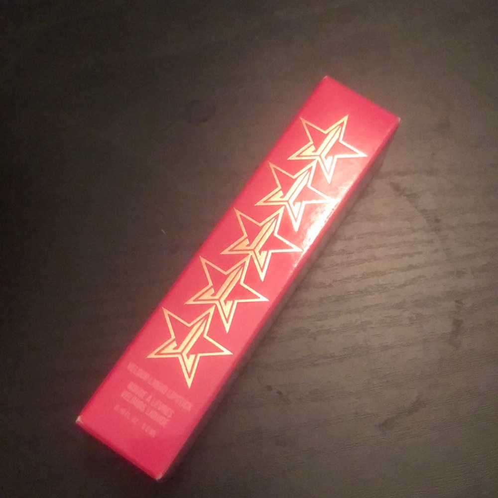Jeffree Star Weirdo liquid lip